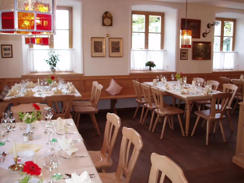 Inn Gasthof Zur Post Oberwirt Hotel Chieming