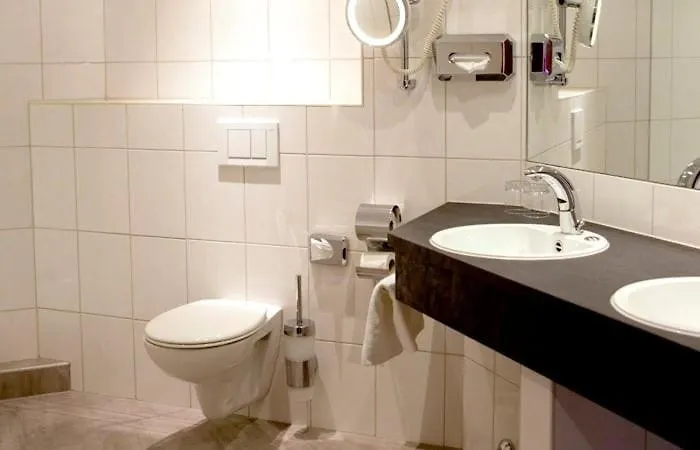 Gasthof Zur Post Oberwirt Hotel Chieming Inn