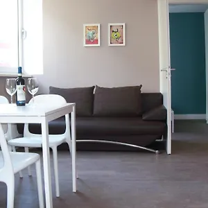 Apartmenthouse - Am Goerlitzer Park Aparthotel