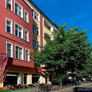 & Zarenhof Friedrichshain Hotel